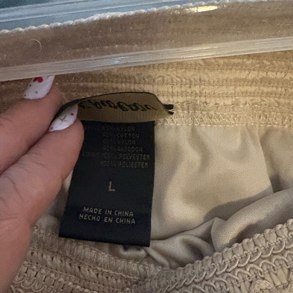 Metro Wear Cream Lace Midi Skirt - Picture 6 of 9